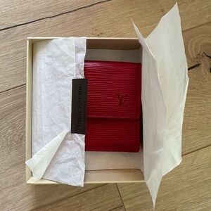 LOUIS VUITTON Epi Porte Monnaie Billets Cartes Credit Wallet M63487 Authentic